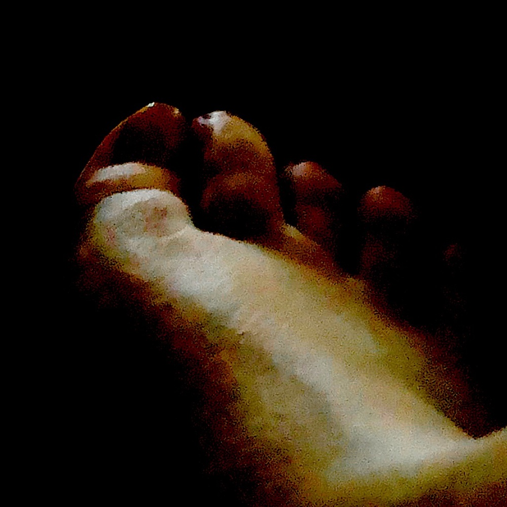 Feet painting